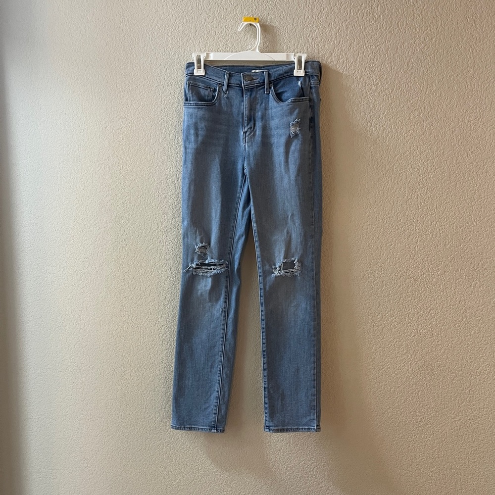 Levi’s 724, 27x30 Distressed Straight Leg, High-rise Jeans